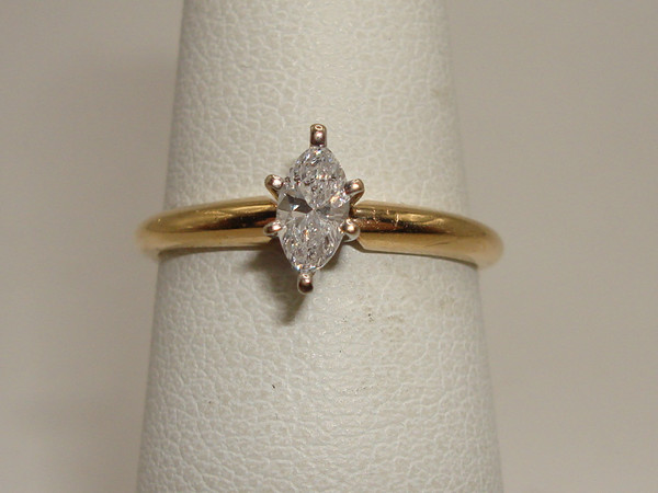 ✨ Dazzling 14K Gold Marquise Diamond Engagement Ring (Size 5, 1/4ct) ✨
