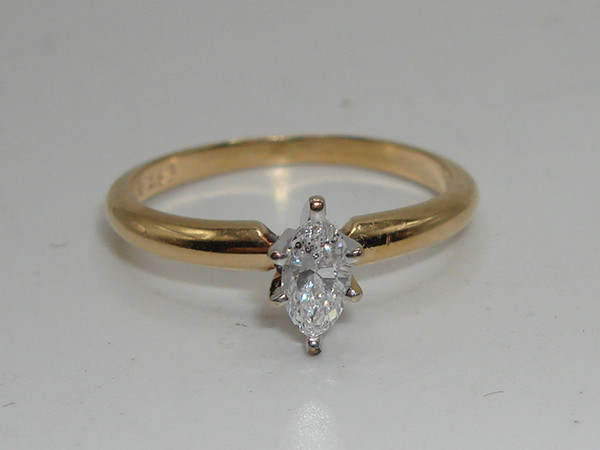 ✨ Dazzling 14K Gold Marquise Diamond Engagement Ring (Size 5, 1/4ct) ✨