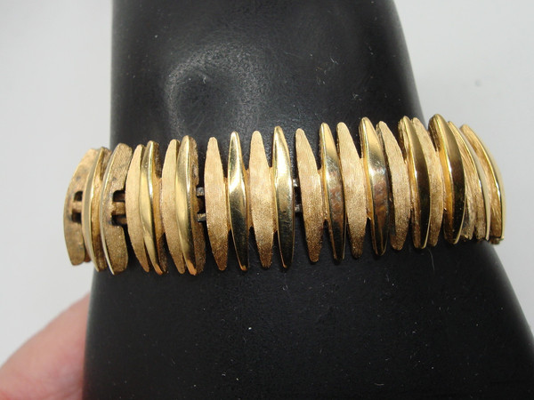 Vintage Trifari Gold Tone Bracelet & Earring Set - Crown Logo, Marquise Links