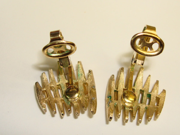 Vintage Trifari Gold Tone Bracelet & Earring Set - Crown Logo, Marquise Links