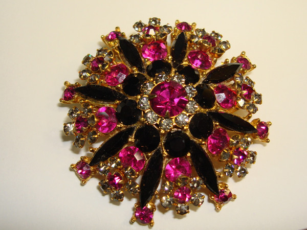 Vintage Rhinestone Brooch - Pink, Black & Clear Foiled Stones (Gold Tone)