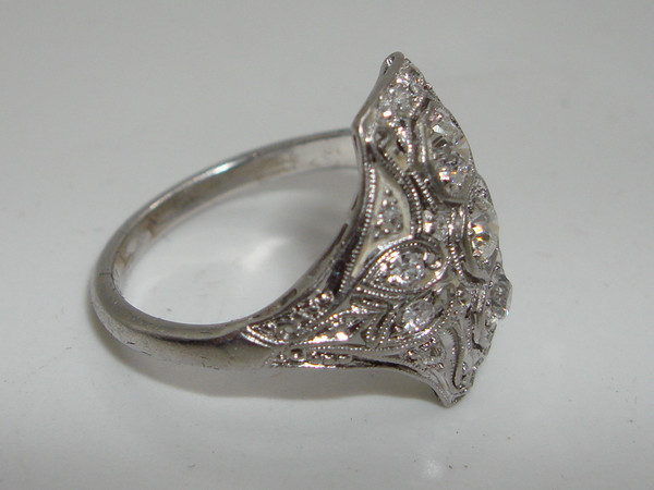 Antique Art Deco Platinum Ring with 3/4 Carat Brilliant Diamonds - Size 6