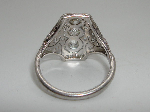 Antique Art Deco Platinum Ring with 3/4 Carat Brilliant Diamonds - Size 6