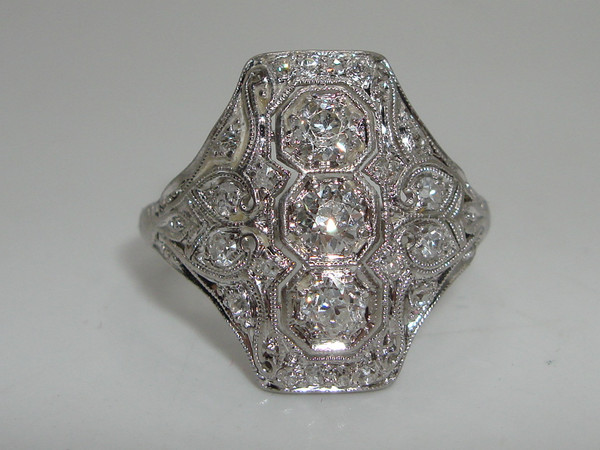 Antique Art Deco Platinum Ring with 3/4 Carat Brilliant Diamonds - Size 6