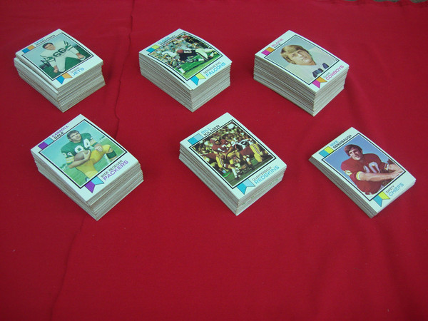 Vintage 1973 Topps Football Card Lot (406/528) - Excellent to Mint Condition
