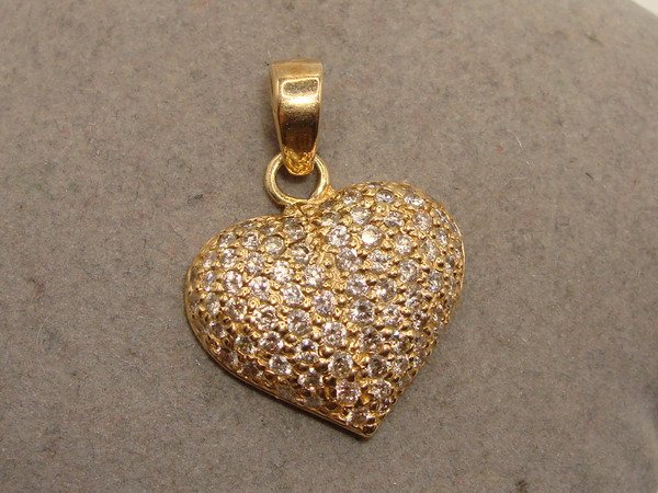 Custom 14K Gold Pave Diamond Heart Pendant | 1 Carat, SI2 Diamonds