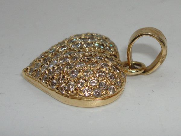 Custom 14K Gold Pave Diamond Heart Pendant | 1 Carat, SI2 Diamonds
