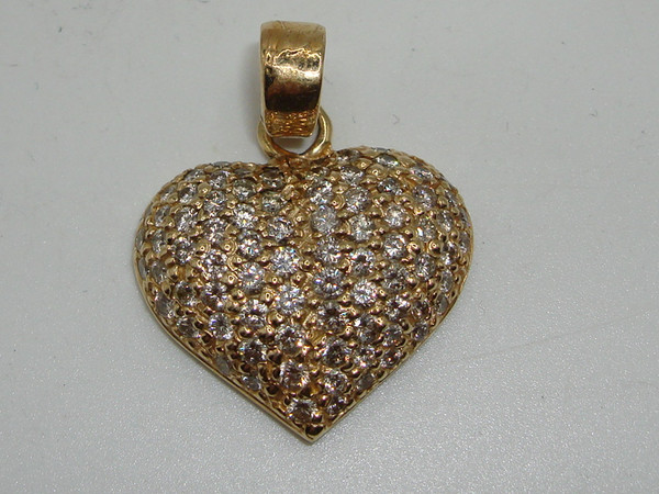 Custom 14K Gold Pave Diamond Heart Pendant | 1 Carat, SI2 Diamonds