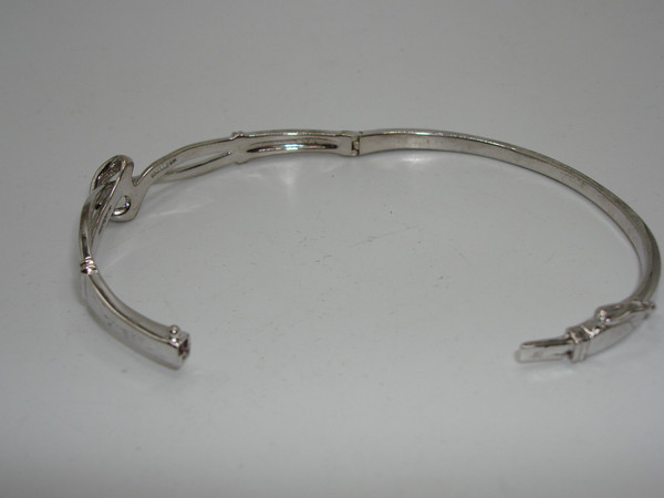 Sterling Silver & Diamond Hinged Bangle Bracelet (7