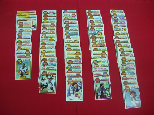 1979 Topps Football Card Lot - 441 Cards (Excellent-Mint Condition)