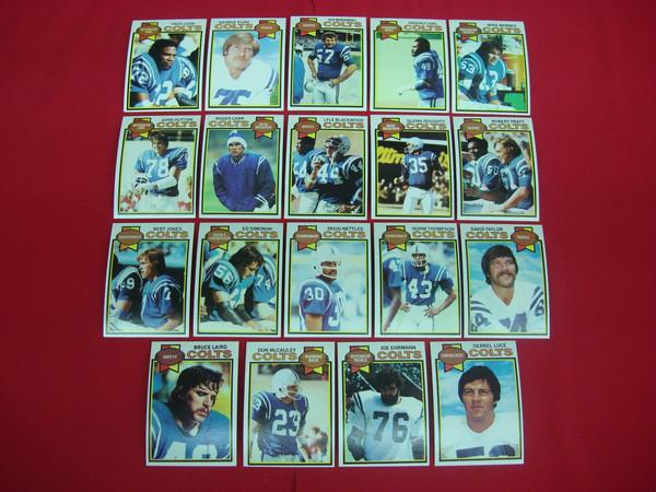 Vintage 1979 Topps Baltimore Colts Football Card Lot (19 Different Cards, EX-MT+)