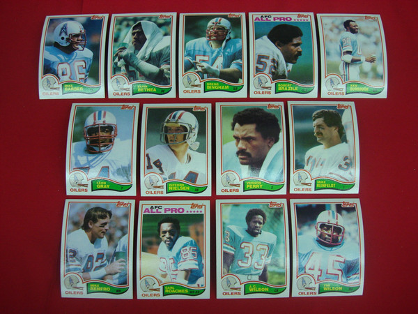 Vintage 1982 Topps Houston Oilers Football Card Lot (13 Cards) - Excellent Condition
