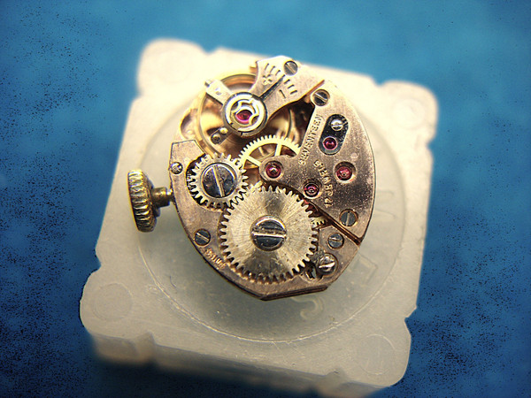 Vintage Bucherer 17-Jewel Stem Wind Movement |  Gold Cased Watch Part