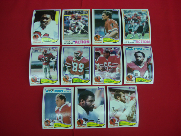 Vintage 1982 Topps Atlanta Falcons Football Card Lot (11 Cards, EX-MT+)