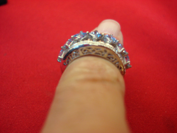 Sparkling Blue Stone Filigree Ring - Size 5 by KARIS - Excellent Condition