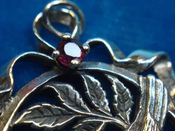 Vintage Franklin Mint Sterling Silver Bird & Young Pendant with Red Topaz - 1984