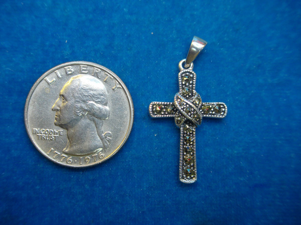 Sparkling Sterling Silver Marcasite Cross Pendant - Vintage Style