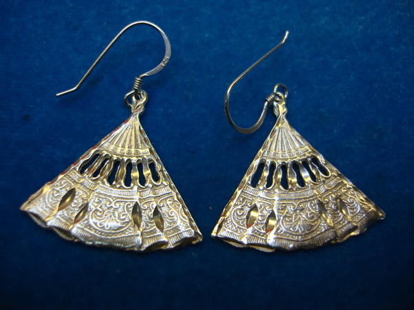Vintage Sterling Silver Fan Earrings - Fish Hook Hangers, Excellent Condition