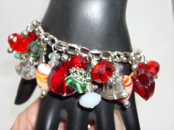 Vintage Christmas Charm Bracelet | Art Glass & Tree Charms, 8 Inch Silver Metal