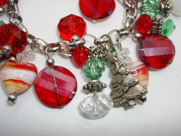 Vintage Christmas Charm Bracelet | Art Glass & Tree Charms, 8 Inch Silver Metal