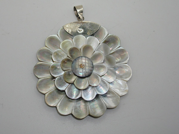 Vintage Sterling Silver Black Tahitian MOP Pendant - Estate Find (925)