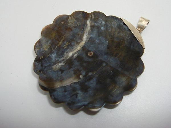 Vintage Sterling Silver Black Tahitian MOP Pendant - Estate Find (925)