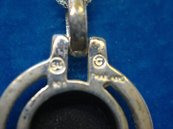 Sterling Silver Onyx Necklace - Elegant Circle Pendant, 18 Inch Chain