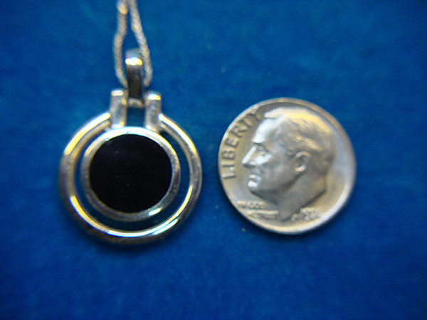 Sterling Silver Onyx Necklace - Elegant Circle Pendant, 18 Inch Chain