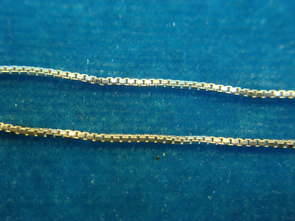 Sterling Silver Onyx Necklace - Elegant Circle Pendant, 18 Inch Chain