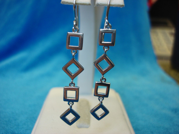 Stylish Sterling Silver Cube Earrings - 2.125 Inch Drop, Pre-Owned & Excellent Condition