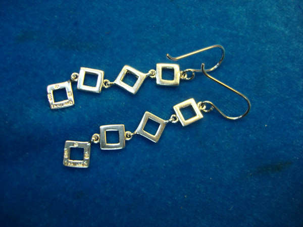 Stylish Sterling Silver Cube Earrings - 2.125 Inch Drop, Pre-Owned & Excellent Condition