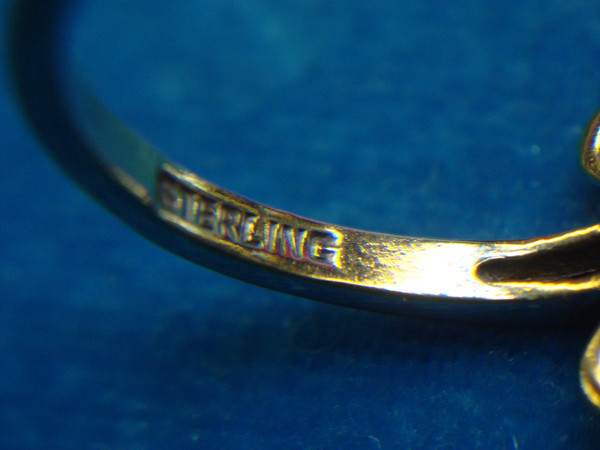 Avon Sterling Silver & Gold Vermeil Garnet Ring Size 8 - Elegant Statement Piece