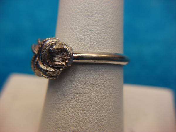 Avon Silver Tone Bow Ring (Sizes 7-8 1/2) - Adjustable & Elegant