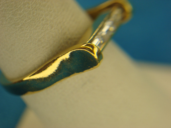 Avon Gold Tone Fashion Ring with Sparkling Rectangular Brilliants - Size 7