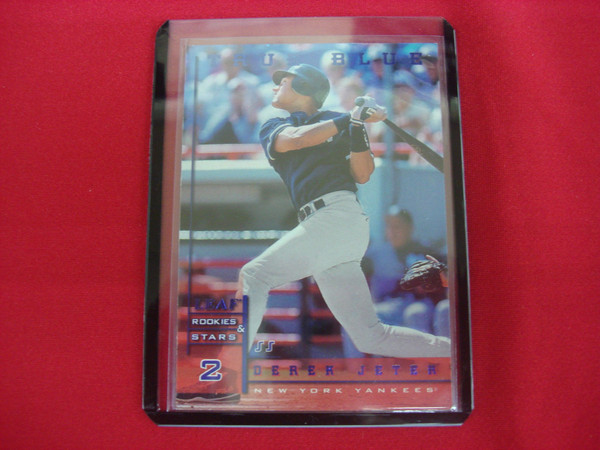Derek Jeter 1998 Leaf Rookies & Stars True Blue Parallel #34 /500 - Yankees Gem Mint Condition