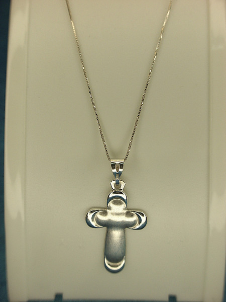 Elegant Sterling Silver Cross Pendant Necklace - Pre-Owned, Excellent Condition