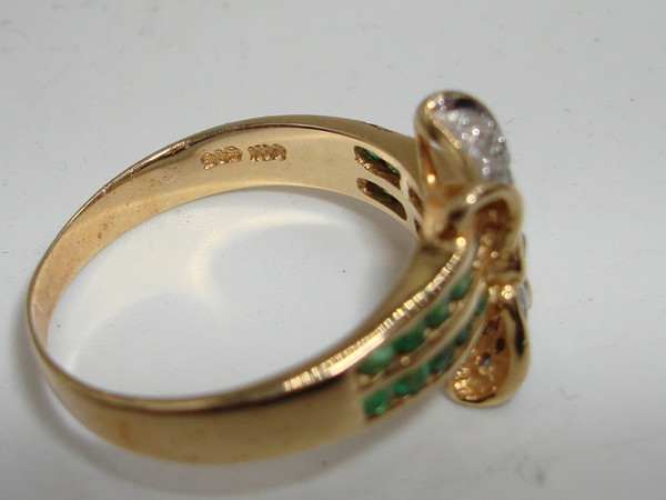 Vintage 14K Gold Emerald & Diamond Ring - Size 7