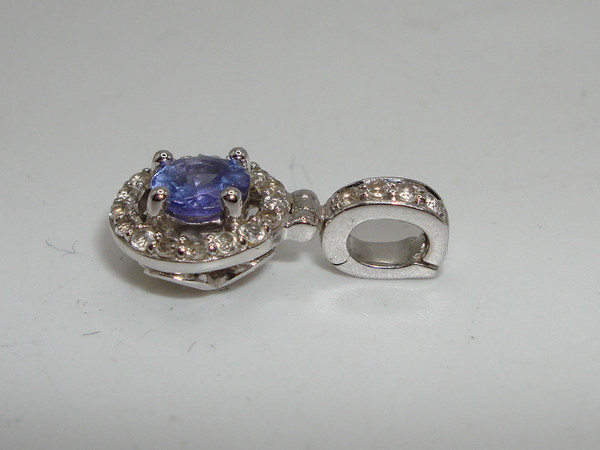 10K White Gold Diamond & Tanzanite Pendant (1/2ctw) - Elegant Design, Near Mint