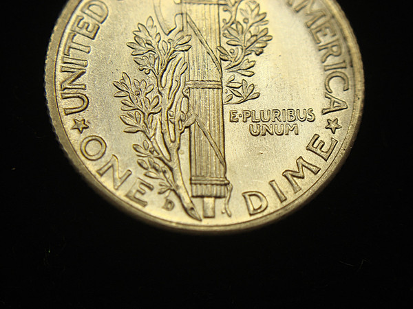 1940-D Mercury Dime - Uncirculated with Original Luster & Split Bands -  Superb Condition