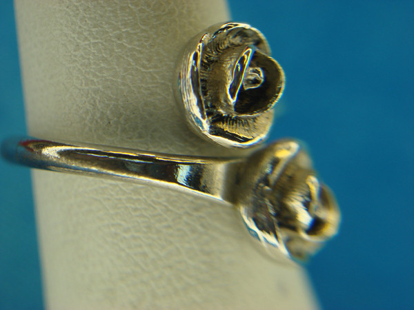 Vintage Sarah Coventry Rose Ring - Silver Tone Size 6