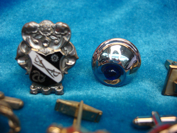 Vintage Cufflinks Lot - 26 Unique Singles | Estate Find for DIY & Collectors