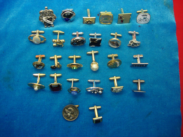 Vintage Cufflinks Lot - 26 Unique Singles | Estate Find for DIY & Collectors