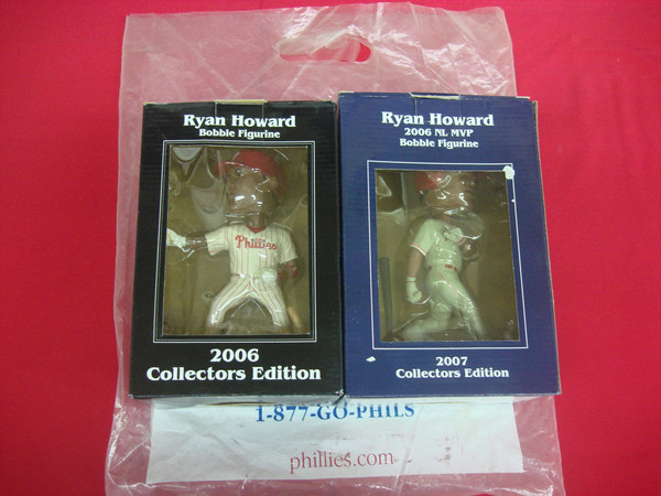 Ryan Howard Bobblehead Set (2006 & 2007) - Phillies NL MVP Commemorative -  Lot of 2