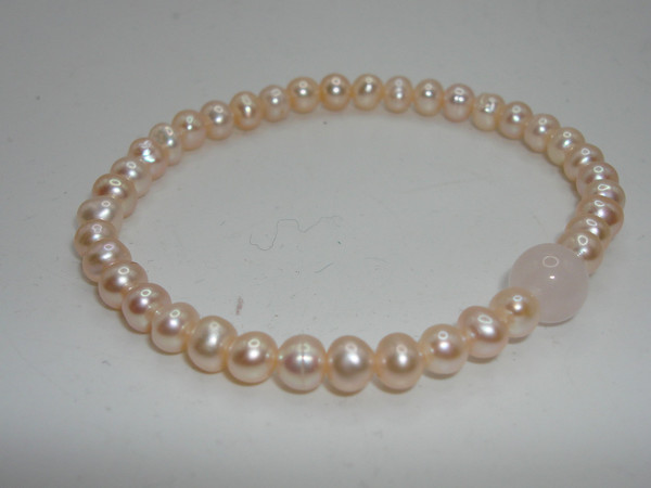 Rose Quartz & Freshwater Pearl Stretch Bracelet - 7.5 Inches