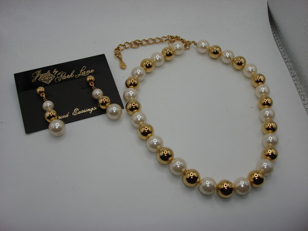 Vintage Park Lane Faux Pearl & Gold Choker Necklace & Earrings Set - Authentic & Elegant