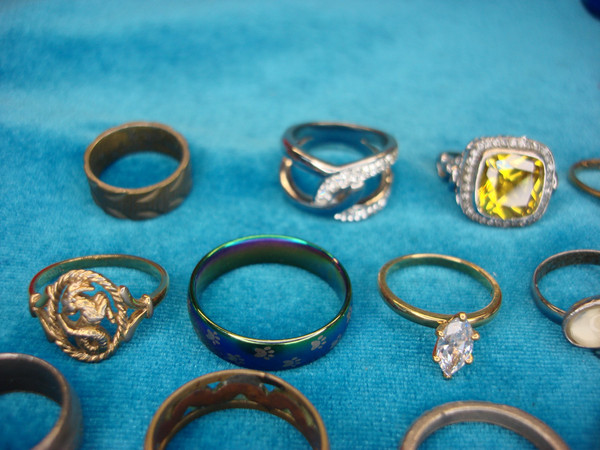 Vintage to Modern Fashion Ring Lot - 15 Unique Estate Rings Under $3 Each