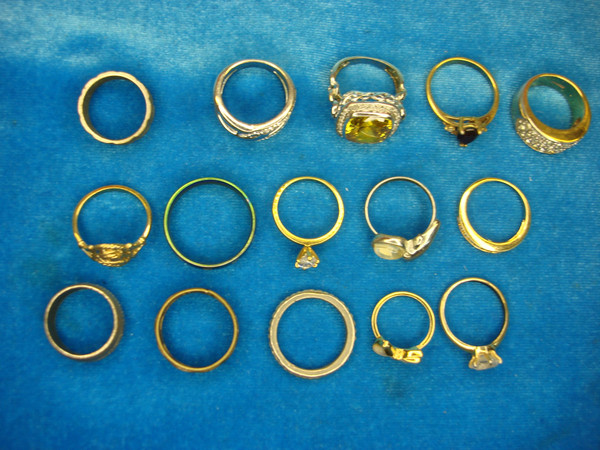Vintage to Modern Fashion Ring Lot - 15 Unique Estate Rings Under $3 Each