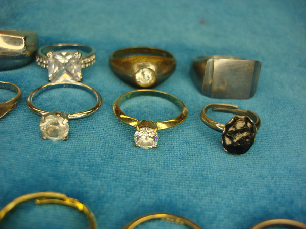 Vintage & Modern Fashion Ring Lot (15 pcs) - Unique Styles, Great Value