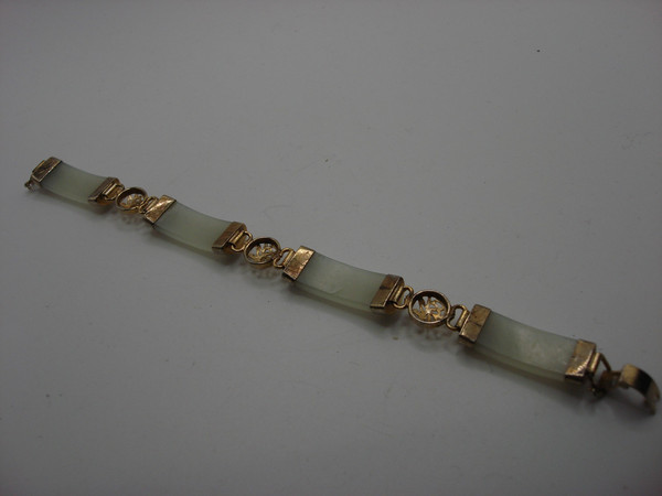 Vintage Jadeite Bracelet & Dangle Earrings Set | Estate Find, Gold-Tone, 4 Link Design