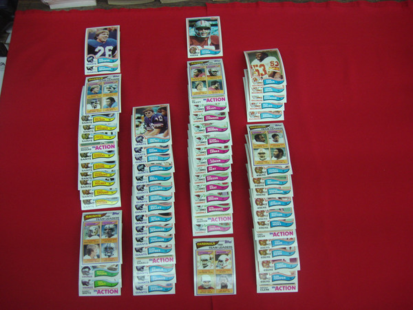 1982 Topps Football Card Collection - 457 Cards (Excellent-Mint)